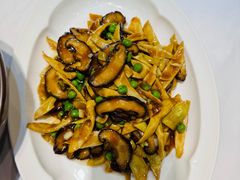 -万荣烤鸭店·北京菜(农光里店)
