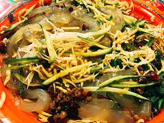 -闯关东东北农家菜(崂山石老人店)