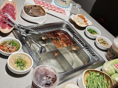 -海底捞火锅(宝龙广场夜宵主题店)