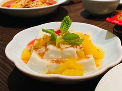 杏仁豆腐-羲和雅苑•北京烤鸭(乐园道万象城店)