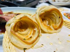 老济南油旋-鹊华居·地道鲁菜·海鲜·融合味(大明湖店)