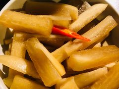 -龙巢盱眙龙虾·牛蛙·烧烤宵夜(八卦岭店)