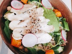 牛油果鸡胸肉沙拉-农畉LONFOOD(福田星河COCOPark店)