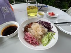 -谷咖啡·鲜花绿植花园餐厅