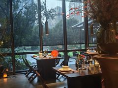 -九月里.自由花园餐厅