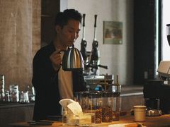 -Metal hands·铁手咖啡