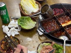 -乖嬢嬢重庆老火锅(南联店)