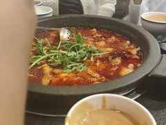 -灶知轩湘西石锅鱼(万佳广场店)