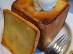 -港丽餐厅(高德置地店)