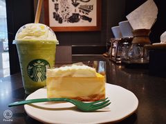 -星巴克(杭州湖滨银泰E区店)