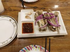 -清真·玛丽亚新疆菜主题餐厅(浙江中路店)