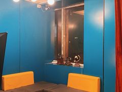 -荒岛实景沉浸密室(江汉路1店)
