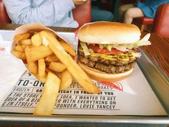 -FATBURGER 特富客汉堡(外交公寓店)