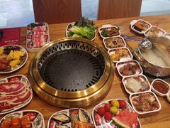 -汉江山料理级自助烤肉(荆州万达店)