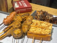 -记忆串城·东北烧烤·小龙虾·大型团建(南油店)