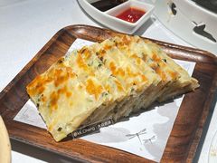 特色葱花饼-四季民福烤鸭店(王府井东安门店)