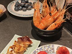 -铭牛烧肉·和牛海鲜自助(高新月牙湖店)