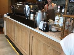 -Gloria Jean's Coffees