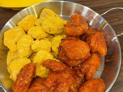 双拼炸鸡半半-BHC炸鸡(明洞总店)