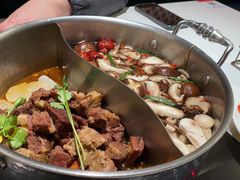 特色锅底-牛焱·贵州黄牛肉火锅(城西银泰店)