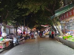 -老黄记手撕烤兔(玉林街店)