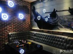 -锦凤凰量贩KTV(劳动南路店)