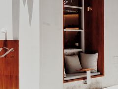 -Line 咖啡(石厦花园店)