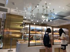 -奈雪的茶(湖滨银泰in77C区PRO店)