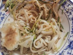 -陕味食族油泼面·小炒盖码面(双榆树店)