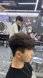-藤野造型烫染接发