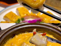 -阿瓦山寨·湘菜现炒·剁椒鱼头王(咸阳总店)
