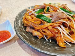 干炒牛河-麒麟中餐厅·经典粤菜·地道菜式老字号(广州长隆酒店)