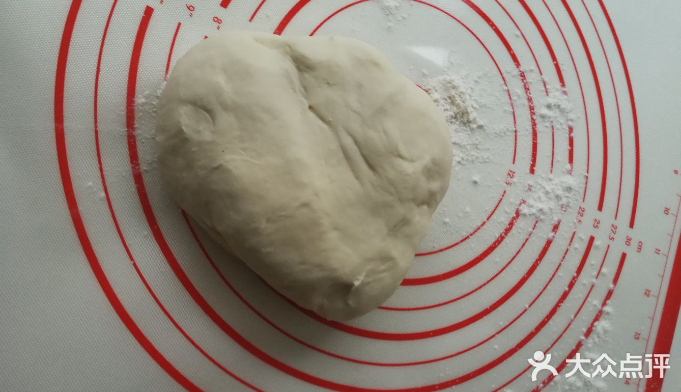 午餐首选自制手工煎饺，味道好极了🥟