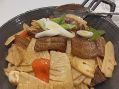 冬笋烧黑毛土猪肉-源牌酒店·家常六安菜