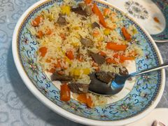 肉抓饭-汗腾格里·风味餐厅(新疆驻京办店)