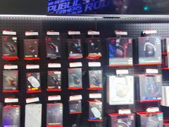 -ROG玩家国度(美罗城店)