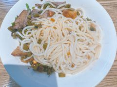 -牛八宝桂林米粉(八里庄店)