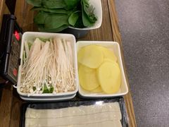 -井格重庆火锅(西直门凯德Mall店)