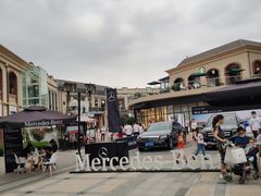 -王府井奥莱临潼小镇(临潼店)