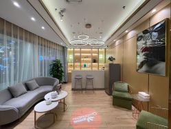 -香港倾城国际·美容美体中心