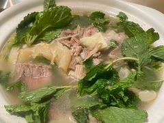 -山茶云南菜(永安里店)