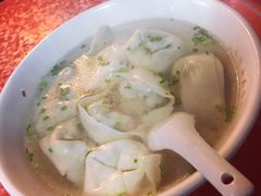 -潘国仙耳光馄饨(黄家阙路店)