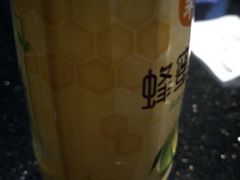 -环球梦主题KTV(曲阳生活购物中心店)
