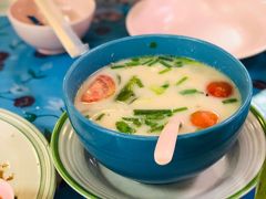 椰汁鸡汤-陳妈妈泰国菜
