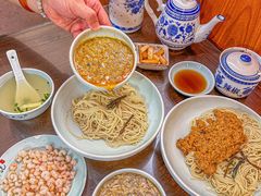 -裕兴记•蟹黄面馆(人民广场店)