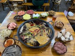 -正南齊北重庆老火锅(光华村直营店)