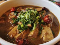 老家炖豆腐-闯关东东北农家菜(崂山石老人店)