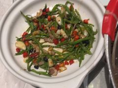 -鑫巴蜀小镇 · 水煮鱼专研店(玉桥店)