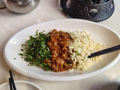 -味上湘菜馆(岳麓山店)