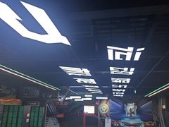 -极限PLAY运动娱乐新世界·团建派对潮玩休闲馆·室内蹦极高空游乐园